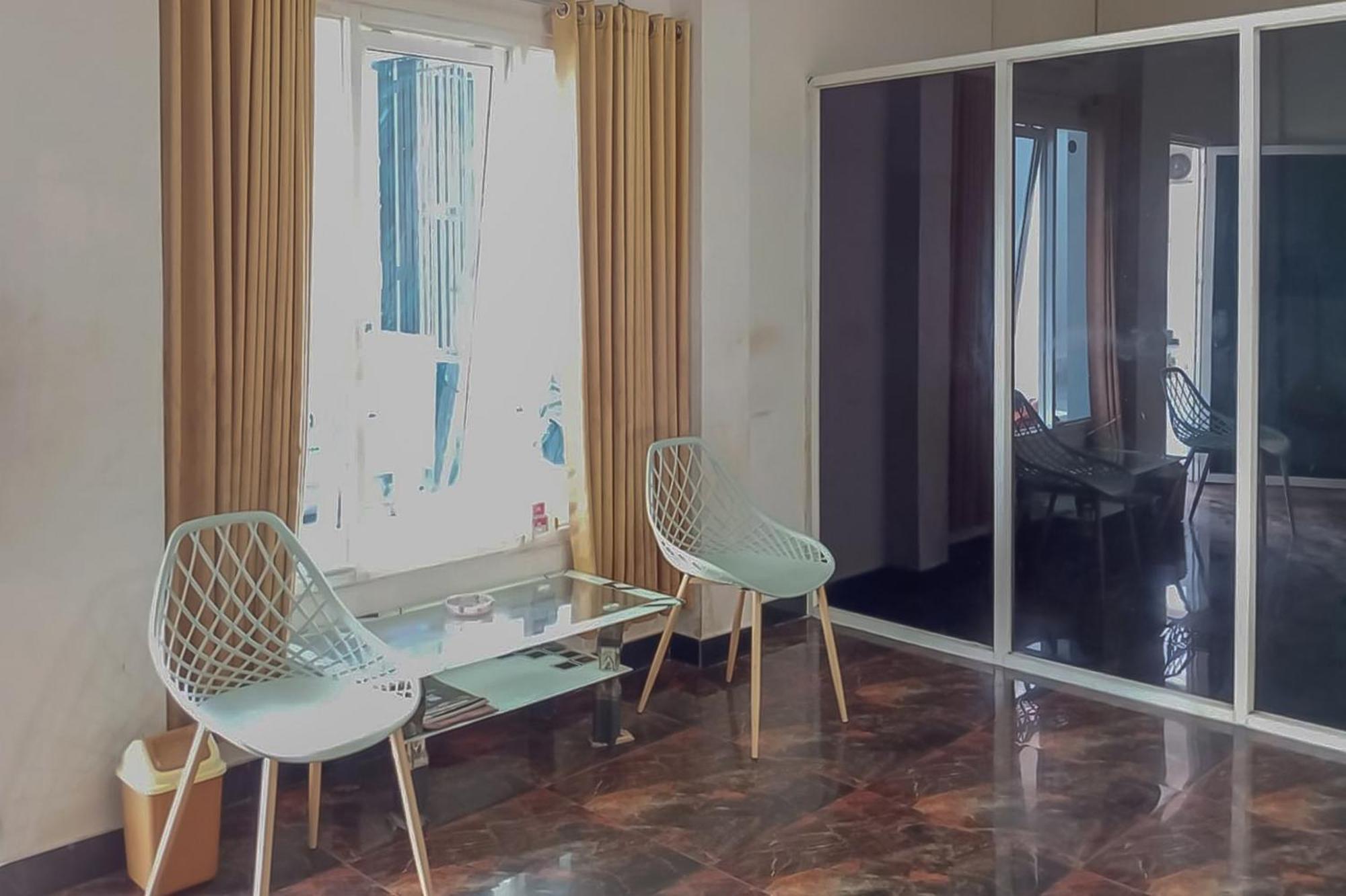 Waringin Guest House Tegal Mitra Reddoorz Eksteriør bilde